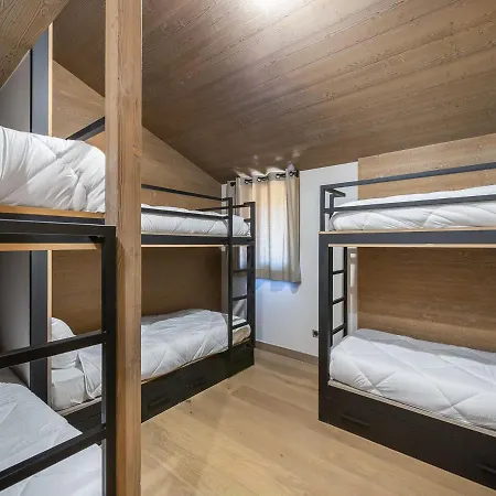 Penthouse à Avec Jacuzzi, Sauna, Piscine&salle De Sport - Fr-1-569-27 Appartement Megève